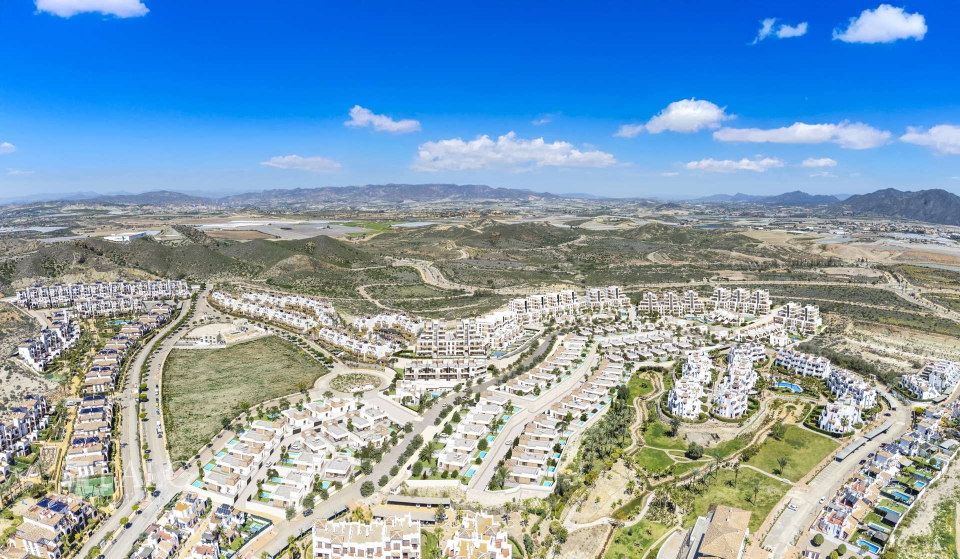 building complex / complejo de edificios